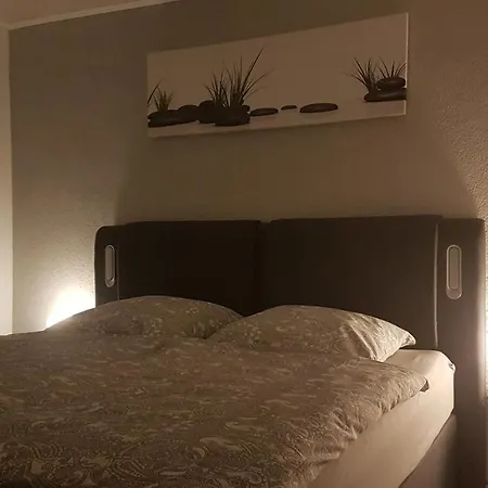 Ella Am Eifelsteig *