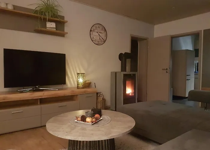 Ella Am Eifelsteig 公寓 Kordel